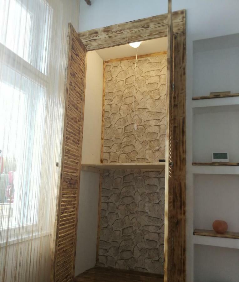 Apartament Hunter Lägenhet Cluj-Napoca Exteriör bild