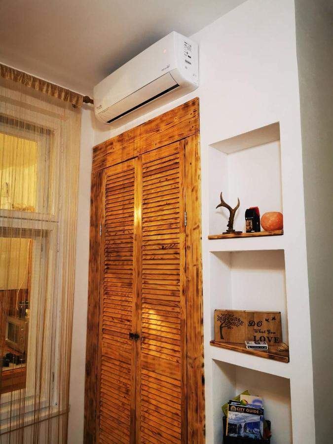 Apartament Hunter Lägenhet Cluj-Napoca Exteriör bild